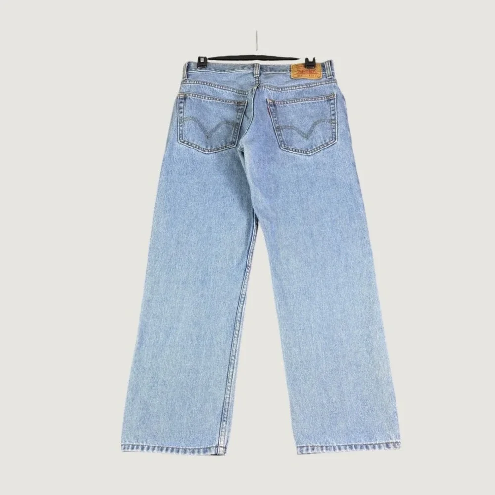 Levis 505 Regular Fit Jeans Mens 32x30 Light Wash Blue Denim Straight Leg